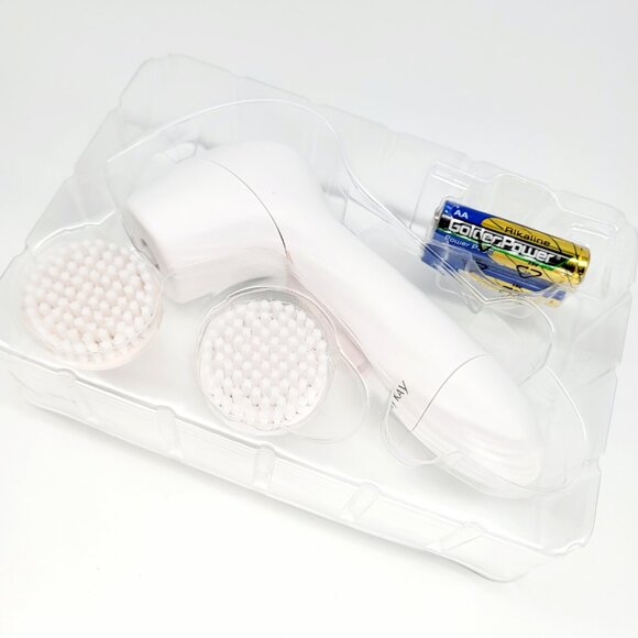 Mary Kay Skinvigorate Cleansing Brush - Picture 5 of 7